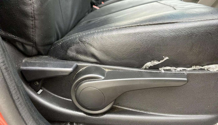 2018 Tata Tiago XZ PETROL, Petrol, Manual, 22,526 km, Driver Side Adjustment Panel