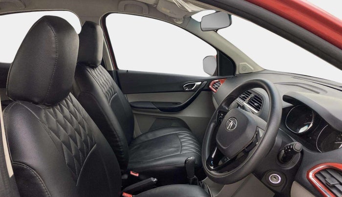 2018 Tata Tiago XZ PETROL, Petrol, Manual, 22,526 km, Right Side Front Door Cabin