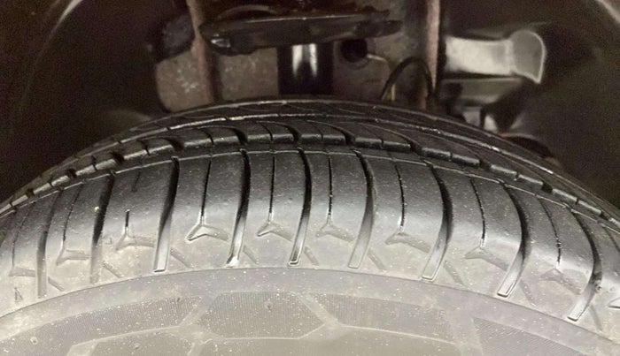 2018 Tata Tiago XZ PETROL, Petrol, Manual, 22,526 km, Right Front Tyre Tread