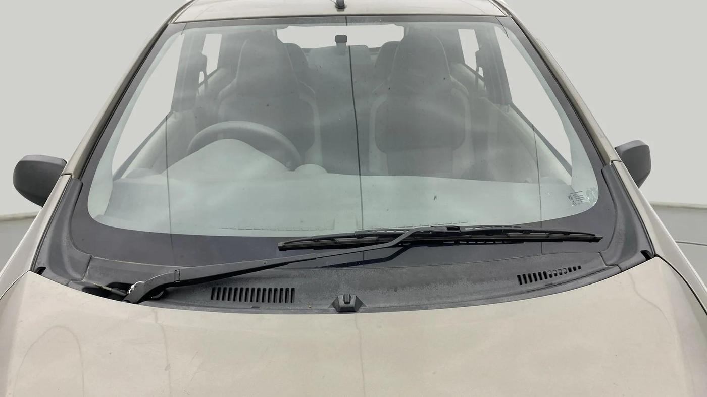 2016 Datsun Redi Go S, Petrol, Manual, 57,666 km, Front Windshield