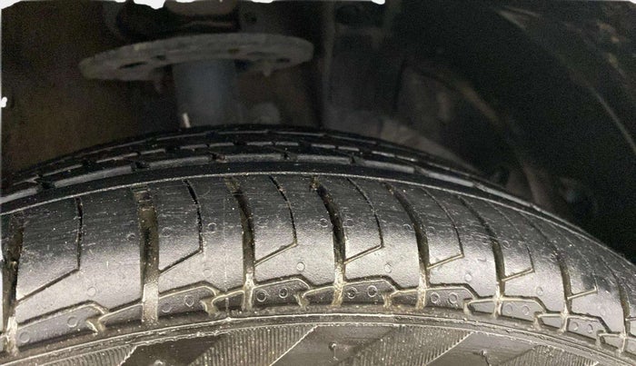2021 Maruti Baleno ZETA PETROL 1.2, Petrol, Manual, 62,718 km, Right Front Tyre Tread