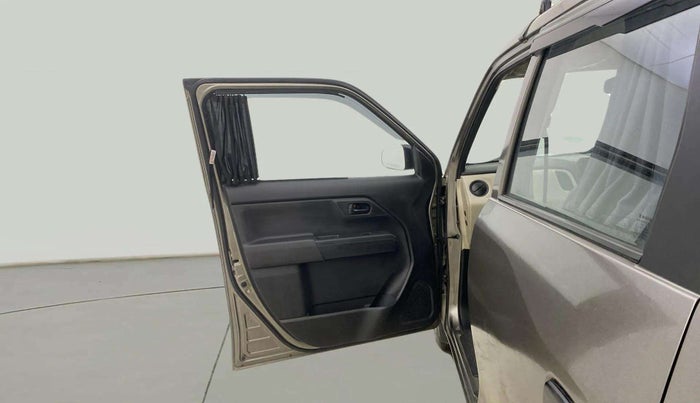 2020 Maruti New Wagon-R LXI CNG 1.0, CNG, Manual, 61,417 km, LHS Front Door