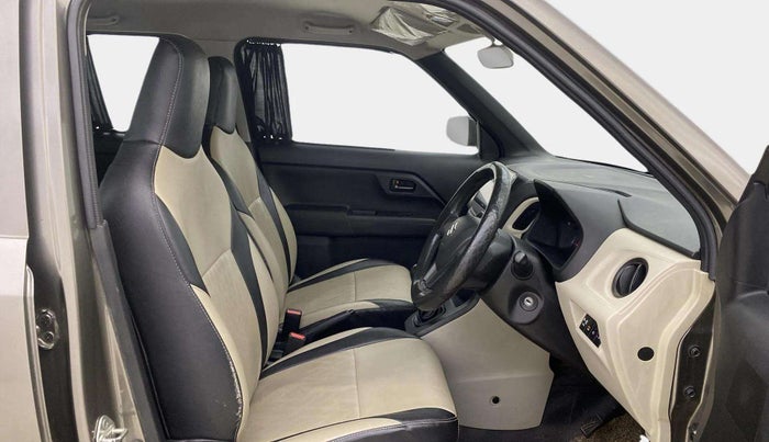 2020 Maruti New Wagon-R LXI CNG 1.0, CNG, Manual, 61,417 km, Right Side Front Door Cabin