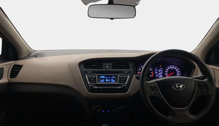 2017 Hyundai Elite i20 MAGNA 1.4 AT, Petrol, Automatic, 22,994 km, Dashboard