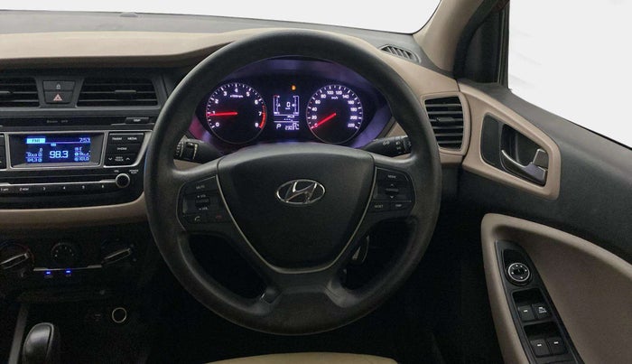 2017 Hyundai Elite i20 MAGNA 1.4 AT, Petrol, Automatic, 22,994 km, Steering Wheel Close Up