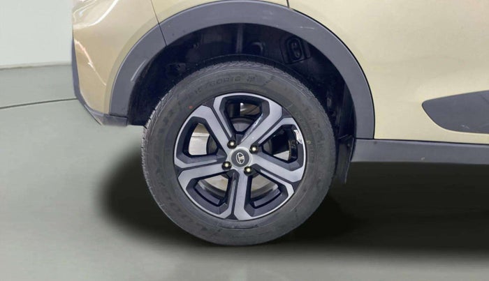 2023 Tata NEXON XZA PLUS LUX SUNROOF KAZIRANGA PETROL, Petrol, Automatic, 17,408 km, Right Rear Wheel
