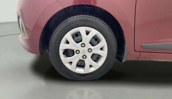 2016 Hyundai Grand i10 SPORTZ 1.2 KAPPA VTVT, Petrol, Manual, 30,233 km, Left Front Wheel