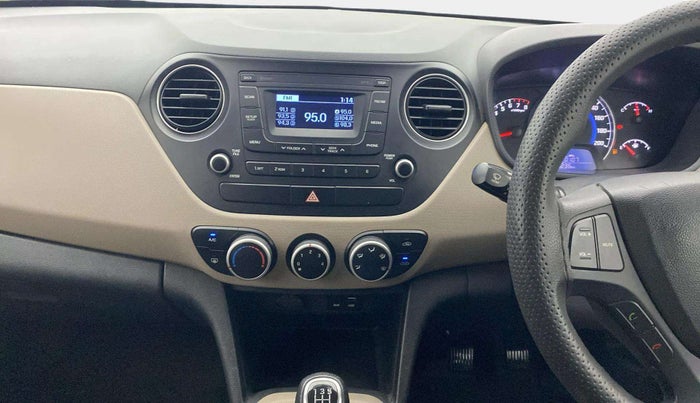 2016 Hyundai Grand i10 SPORTZ 1.2 KAPPA VTVT, Petrol, Manual, 30,233 km, Air Conditioner