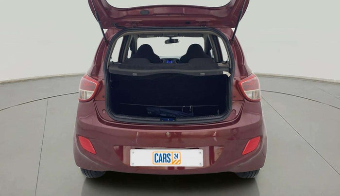 2016 Hyundai Grand i10 SPORTZ 1.2 KAPPA VTVT, Petrol, Manual, 30,233 km, Boot Inside