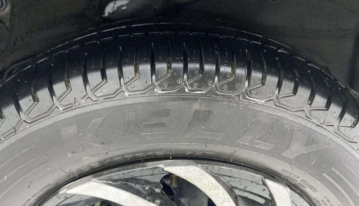 2012 Hyundai i10 MAGNA 1.2, Petrol, Manual, 38,924 km, Left Rear Tyre Tread