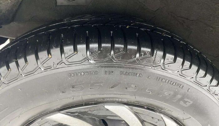 2012 Hyundai i10 MAGNA 1.2, Petrol, Manual, 38,924 km, Right Rear Tyre Tread