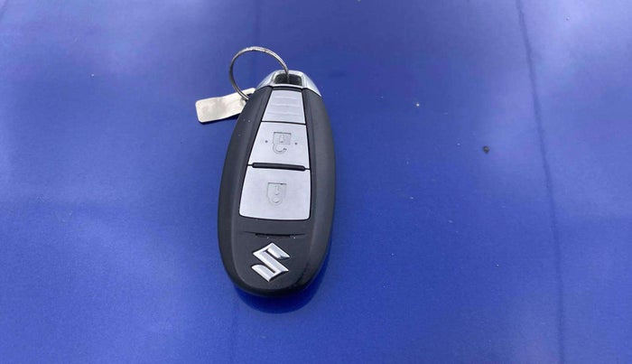 2020 Maruti Vitara Brezza ZXI, Petrol, Manual, 17,695 km, Key Close Up
