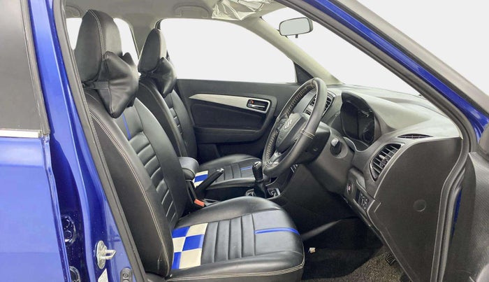 2020 Maruti Vitara Brezza ZXI, Petrol, Manual, 17,695 km, Right Side Front Door Cabin