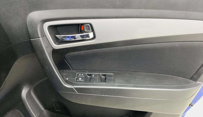 2020 Maruti Vitara Brezza ZXI, Petrol, Manual, 17,695 km, Driver Side Door Panels Control