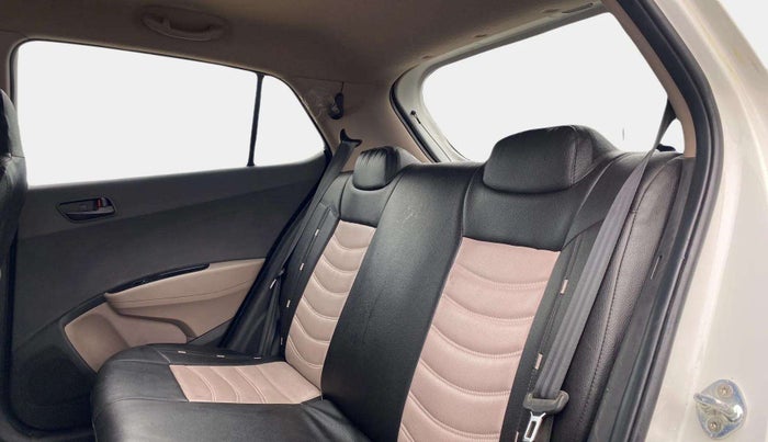 2018 Hyundai Grand i10 MAGNA 1.2 KAPPA VTVT, Petrol, Manual, 42,945 km, Right Side Rear Door Cabin