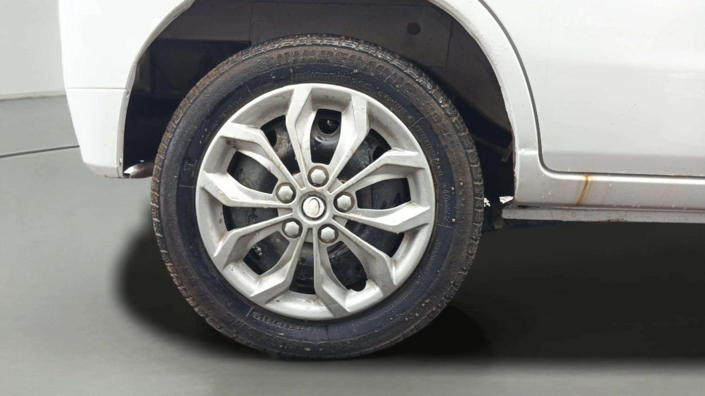 2011 Maruti Alto K10 VXI, Petrol, Manual, 79,834 km, Right Rear Wheel