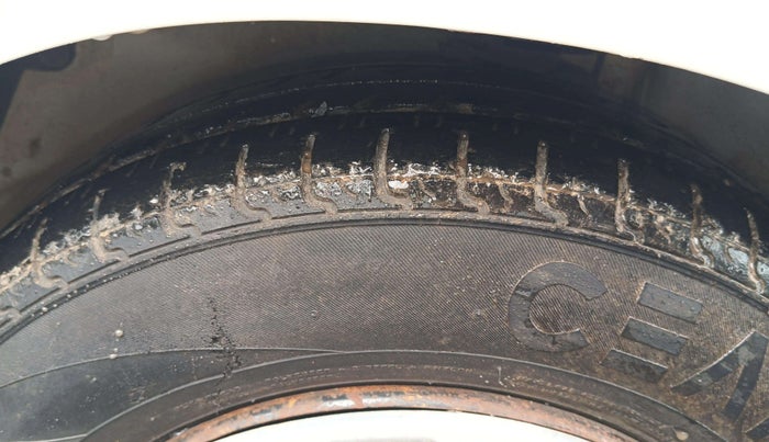 2011 Maruti Alto K10 VXI, Petrol, Manual, 79,834 km, Right Rear Tyre Tread