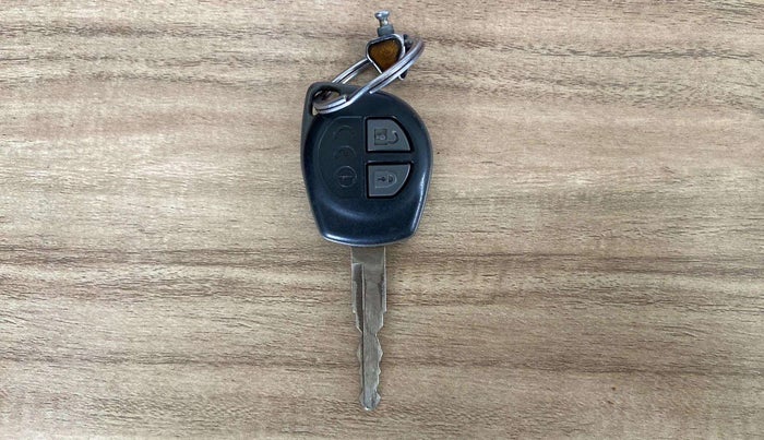 2018 Maruti Dzire VXI, Petrol, Manual, 71,216 km, Key Close Up