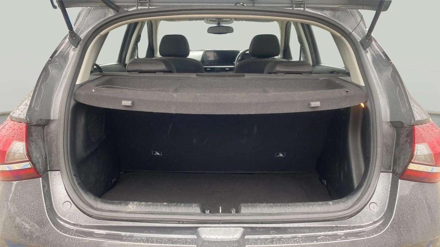 2022 Hyundai NEW I20 ASTA (O) 1.5 CRDI MT, Diesel, Manual, 52,403 km, Boot Inside