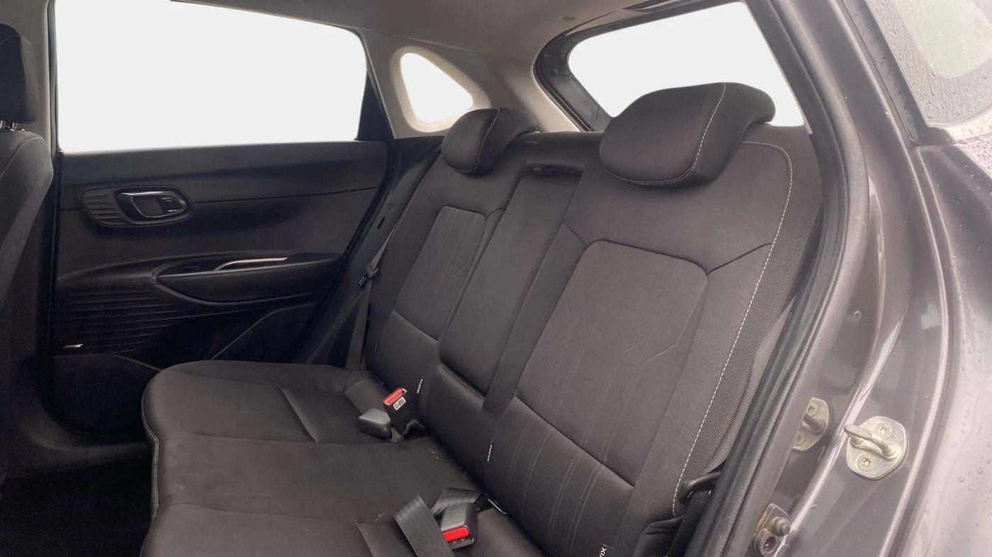2022 Hyundai NEW I20 ASTA (O) 1.5 CRDI MT, Diesel, Manual, 52,403 km, Right Side Rear Door Cabin