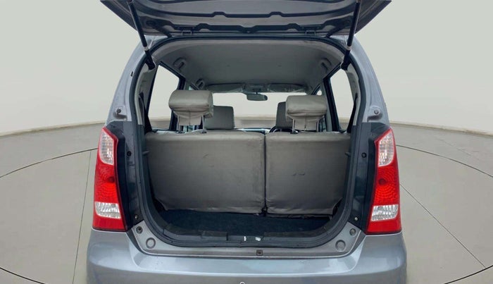 2017 Maruti Wagon R 1.0 VXI, Petrol, Manual, 73,403 km, Boot Inside