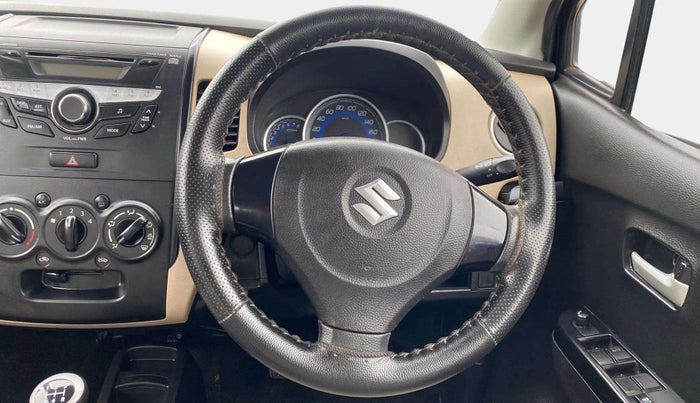 2017 Maruti Wagon R 1.0 VXI, Petrol, Manual, 73,403 km, Steering Wheel Close Up