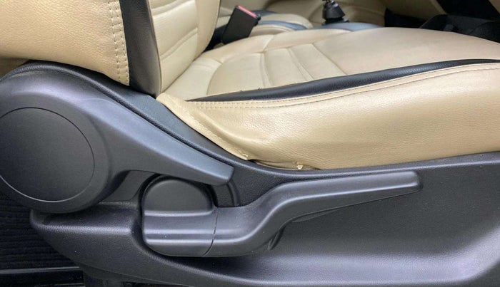 2020 Honda Amaze 1.2L I-VTEC S, Petrol, Manual, 22,120 km, Driver Side Adjustment Panel
