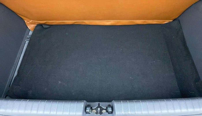 2022 Hyundai GRAND I10 NIOS SPORTZ 1.2 KAPPA VTVT, Petrol, Manual, 36,254 km, Boot Open Zoomed View