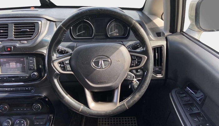 2019 Tata Hexa XT 4X2 7 STR, Diesel, Manual, 74,391 km, Steering Wheel Close Up