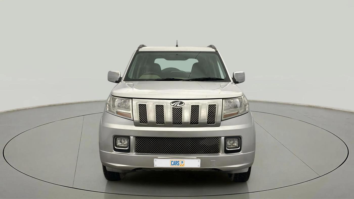 2016 Mahindra TUV300 T8, Diesel, Manual, 40,754 km, Front