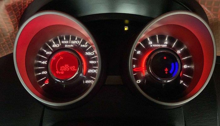 2015 Mahindra XUV500 W6, Diesel, Manual, 1,08,495 km, Odometer Image