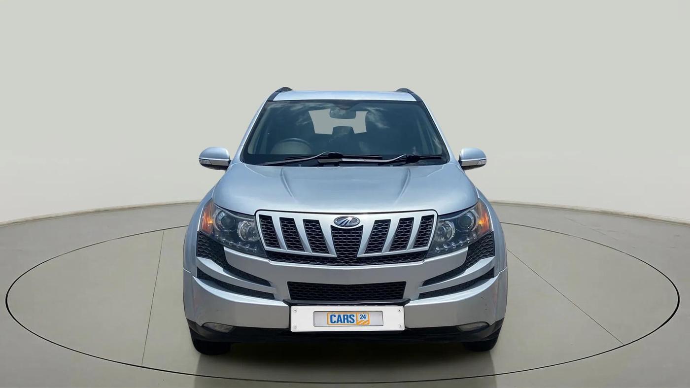 2015 Mahindra XUV500 W6, Diesel, Manual, 1,08,495 km, Front