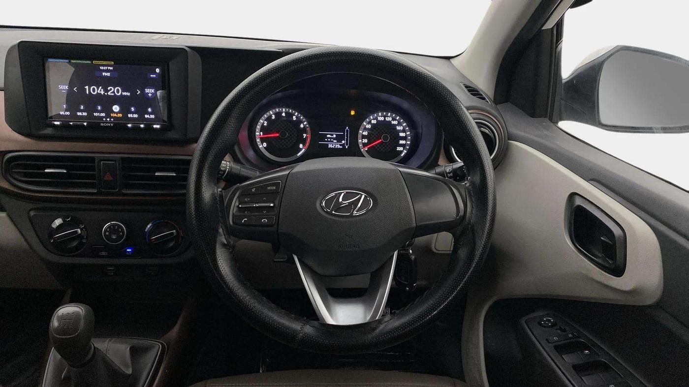 2021 Hyundai AURA S 1.2, Petrol, Manual, 36,228 km, Steering Wheel Close Up