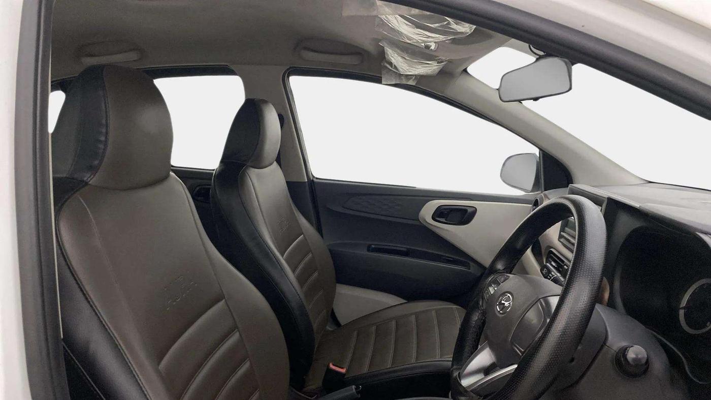 2021 Hyundai AURA S 1.2, Petrol, Manual, 36,228 km, Right Side Front Door Cabin