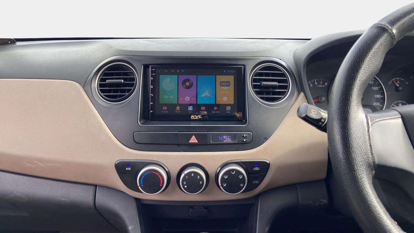2016 Hyundai Grand i10 MAGNA AT 1.2 KAPPA VTVT, CNG, Automatic, 30,942 km, Air Conditioner
