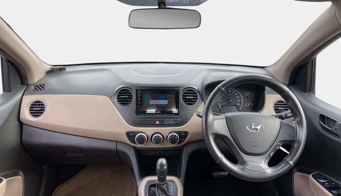 2016 Hyundai Grand i10 MAGNA AT 1.2 KAPPA VTVT, CNG, Automatic, 30,661 km, Dashboard