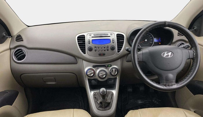 2016 Hyundai i10 SPORTZ 1.1, Petrol, Manual, 35,625 km, Dashboard