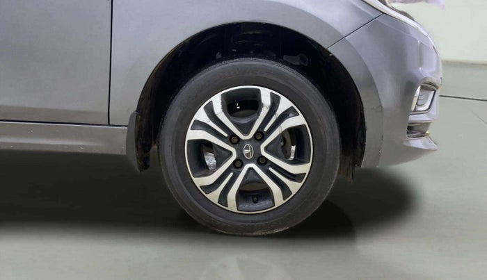 2022 Tata TIGOR XZ PLUS CNG, CNG, Manual, 33,016 km, Right Front Wheel