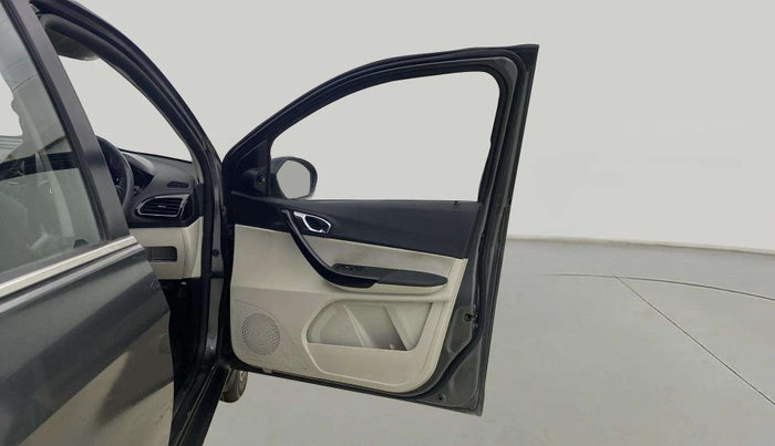 2022 Tata TIGOR XZ PLUS CNG, CNG, Manual, 33,016 km, RHS Front Door