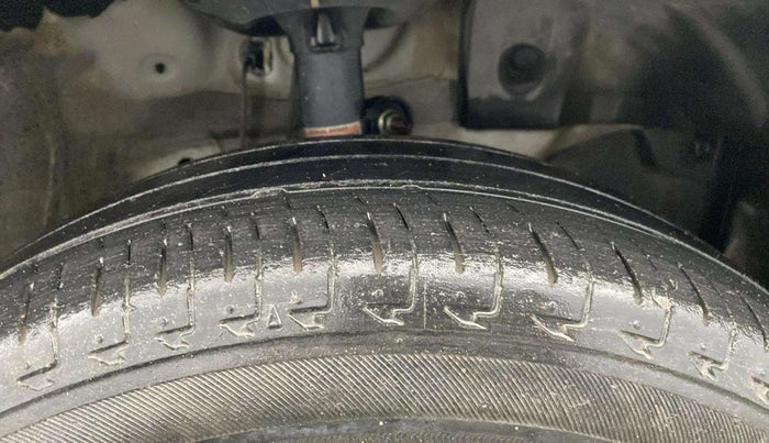 2019 Honda Amaze 1.2L I-VTEC S, Petrol, Manual, 42,104 km, Right Front Tyre Tread
