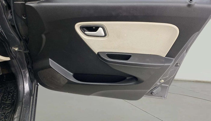 2021 Maruti Alto VXI PLUS, Petrol, Manual, 37,728 km, Driver Side Door Panels Control