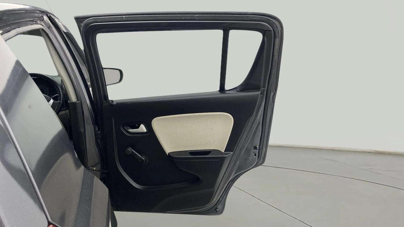 2021 Maruti Alto VXI PLUS, Petrol, Manual, 37,728 km, RHS Rear Door