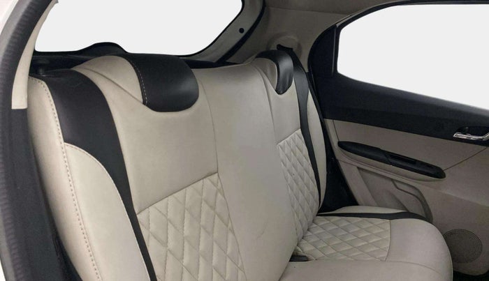 2022 Tata Tiago XZ PLUS CNG, CNG, Manual, 40,532 km, Right Side Rear Door Cabin