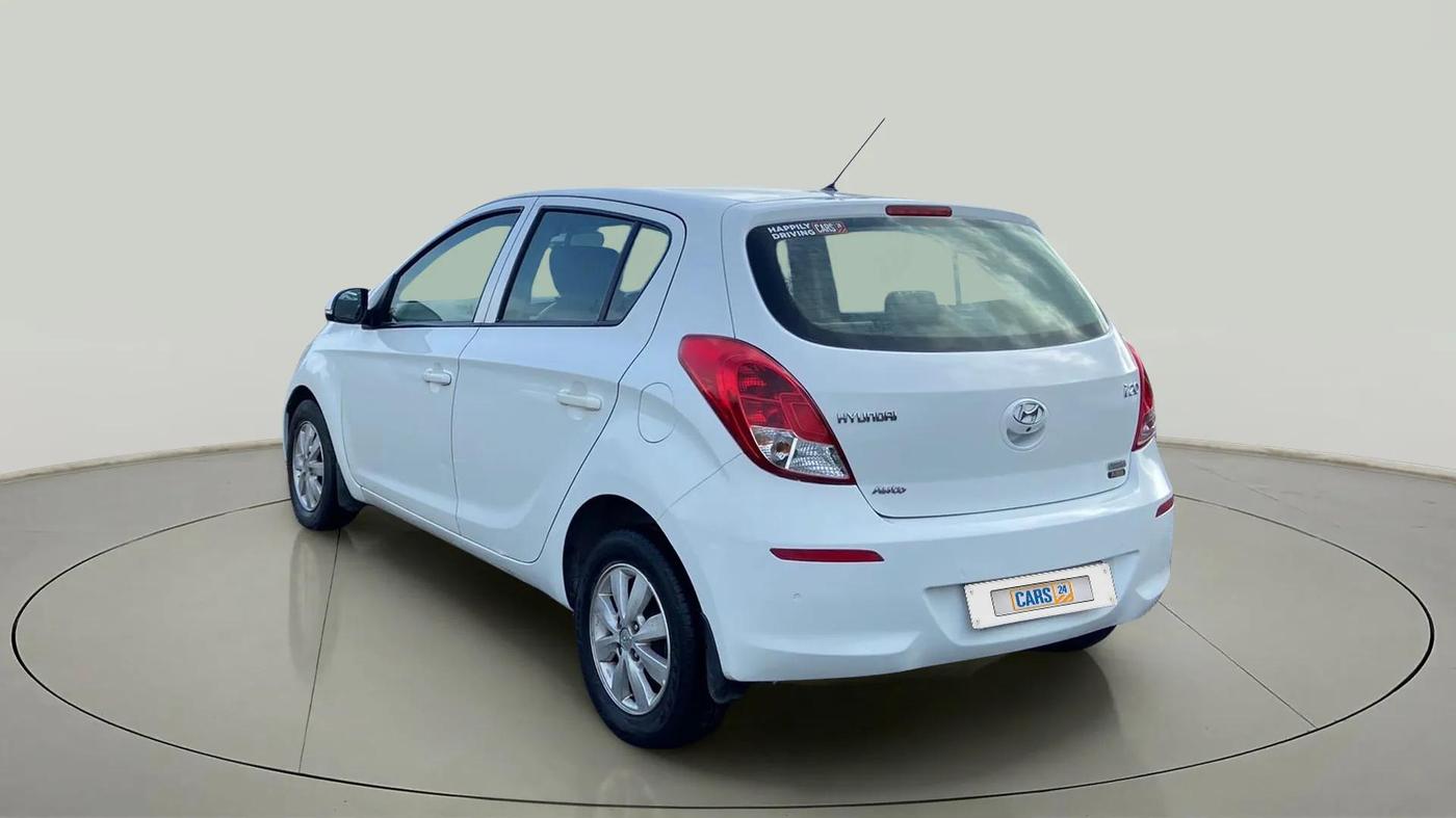 2014 Hyundai i20 SPORTZ 1.4 AT, Petrol, Automatic, 77,576 km, Left Back Diagonal