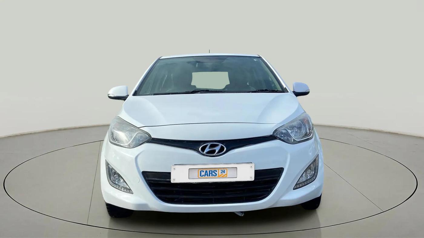 2014 Hyundai i20 SPORTZ 1.4 AT, Petrol, Automatic, 77,576 km, Front
