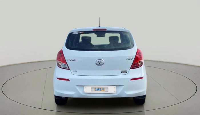 2014 Hyundai i20 SPORTZ 1.4 AT, Petrol, Automatic, 77,502 km, Back/Rear