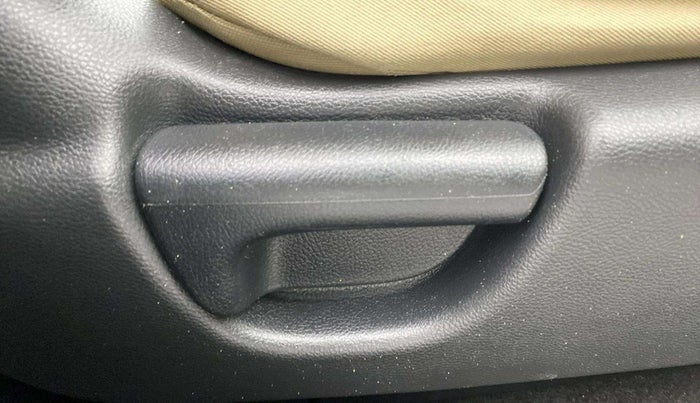 2018 Honda Jazz 1.2L I-VTEC V AT, Petrol, Automatic, 66,988 km, Driver Side Adjustment Panel