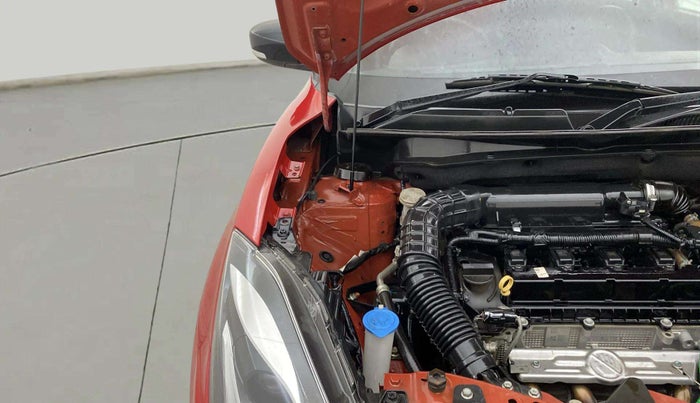 2023 Maruti Swift ZXI PLUS AMT DUAL TONE, Petrol, Automatic, 40,667 km, Engine View - Right