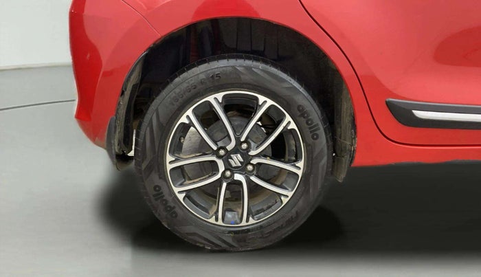 2023 Maruti Swift ZXI PLUS AMT DUAL TONE, Petrol, Automatic, 40,667 km, Right Rear Wheel