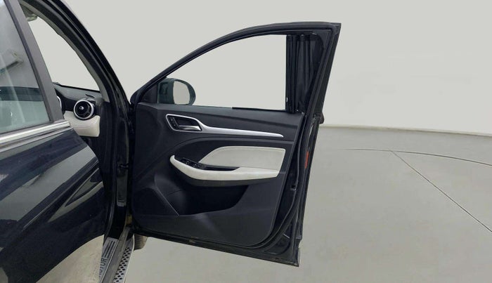 2022 MG ASTOR SUPER 1.5 CVT, Petrol, Automatic, 10,633 km, RHS Front Door